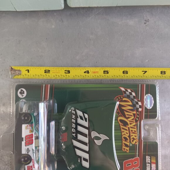 NASCAR Winners Circle 2008 Dale Earnhardt Jr #88 Amp Energy 1:64 Diecast Car Set - Picture 8 of 8
